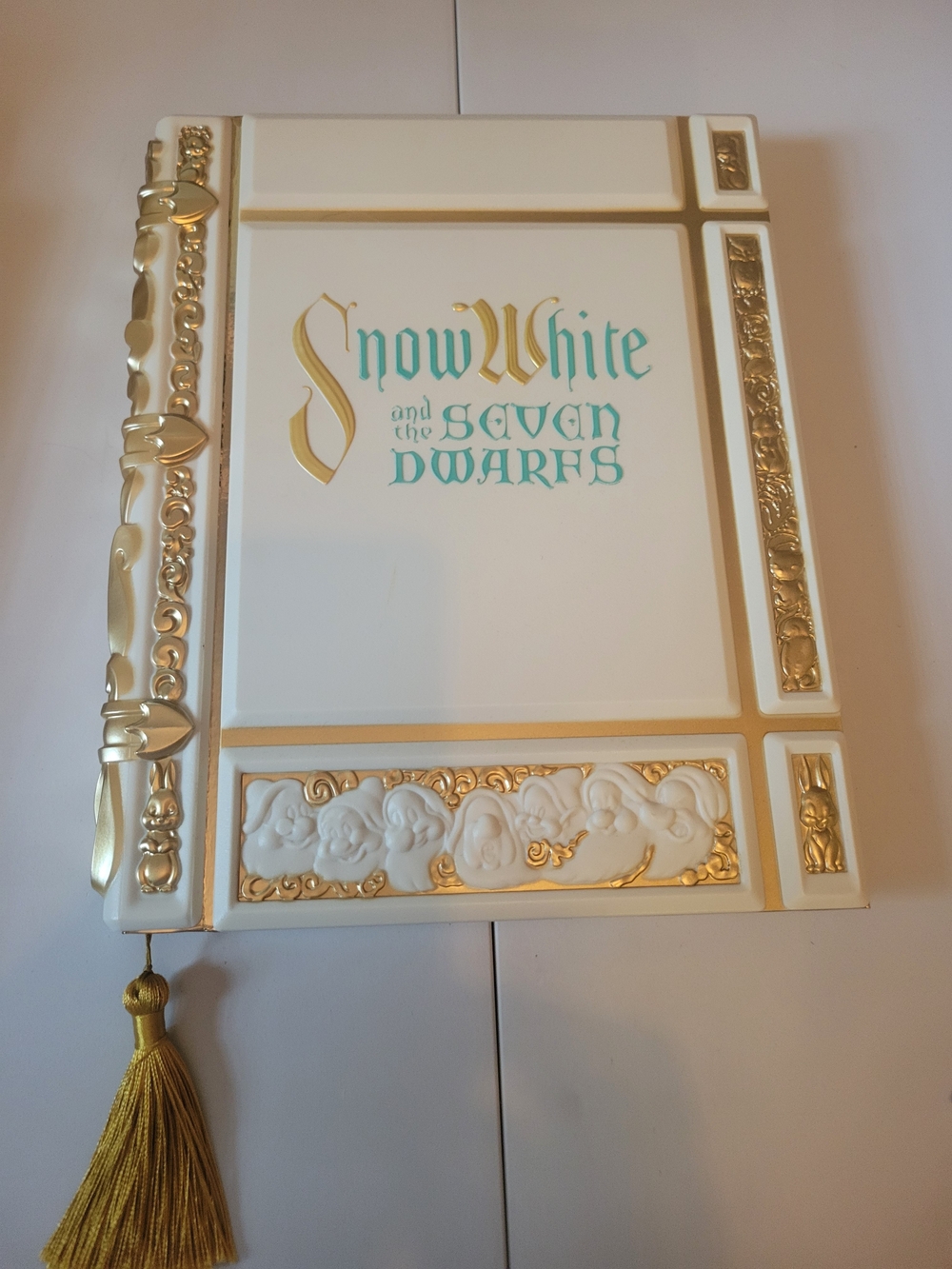 Disney Snow White Decorative Notebook - Cream & Gold with Teal Title